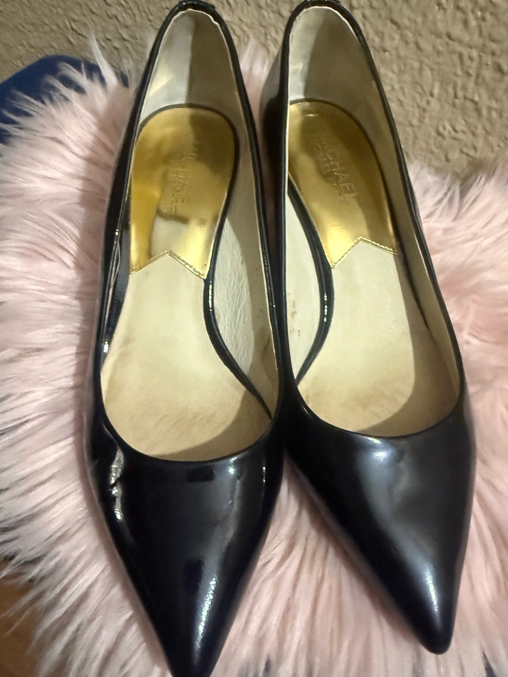 Michael Kors Black Patent Pointed-Toe Pumps 7  1/2